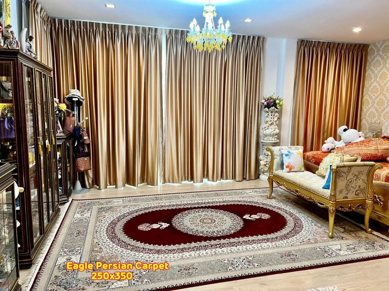 พรมเปอร์เซีย ขนาด 250 × 350 ซม. ในบ้านลูกค้า Eagle Persian Carpet
