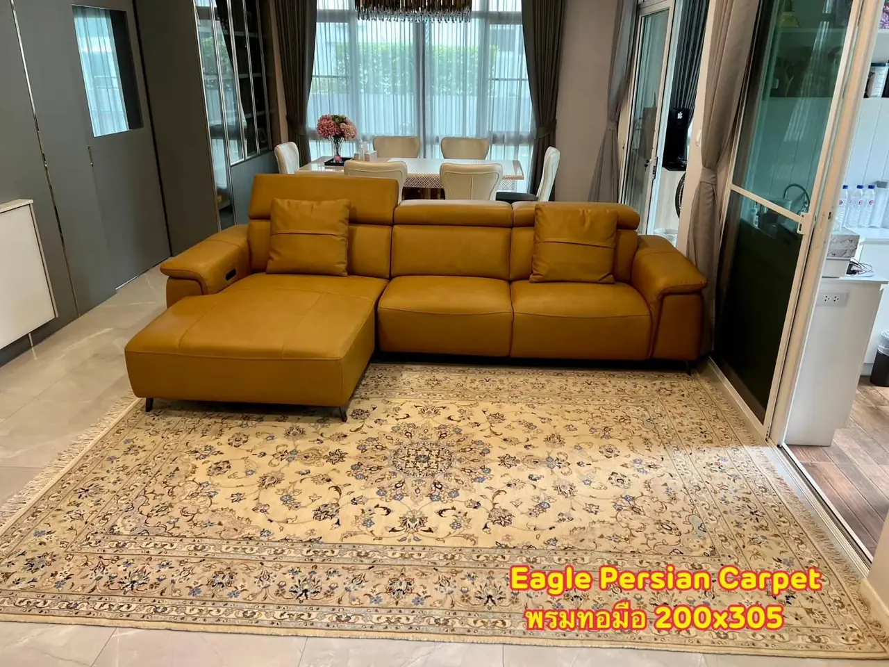 พรมเปอร์เซียทอมือ ขนาด 200 × 305 ซม. ในบ้านลูกค้า Eagle Persian Carpet